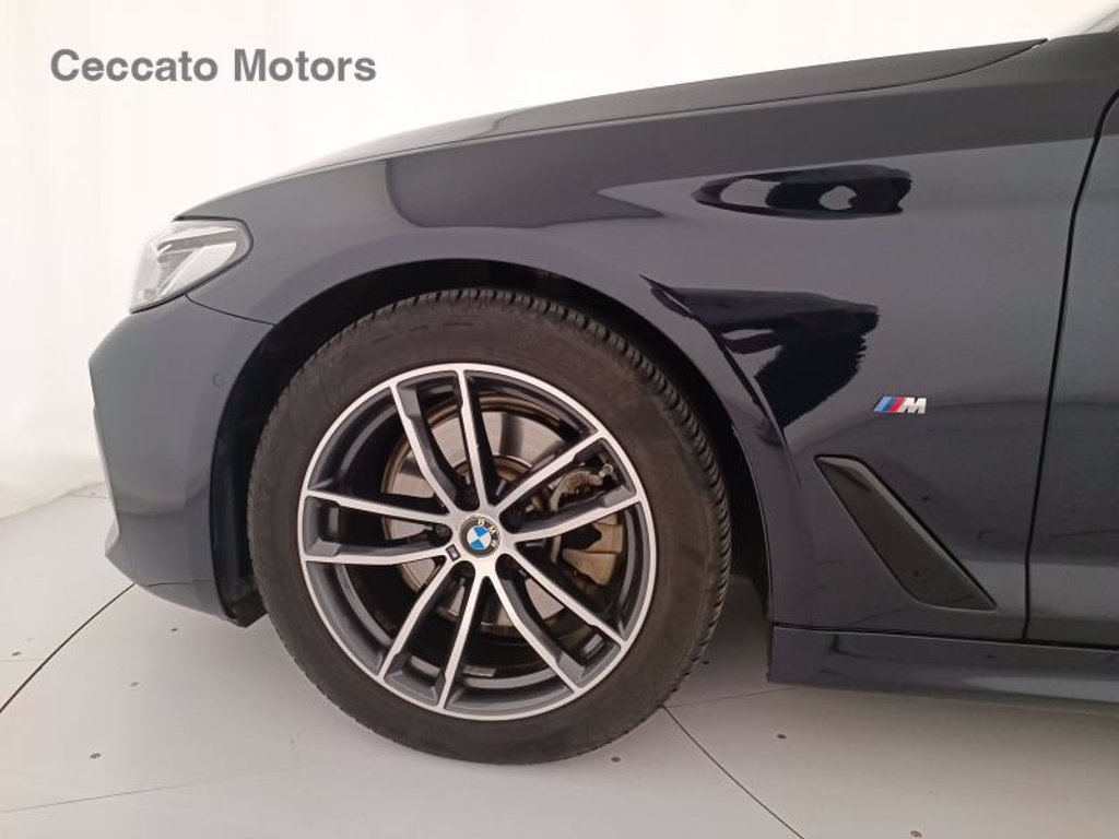 BMW 520d touring mhev 48v msport auto