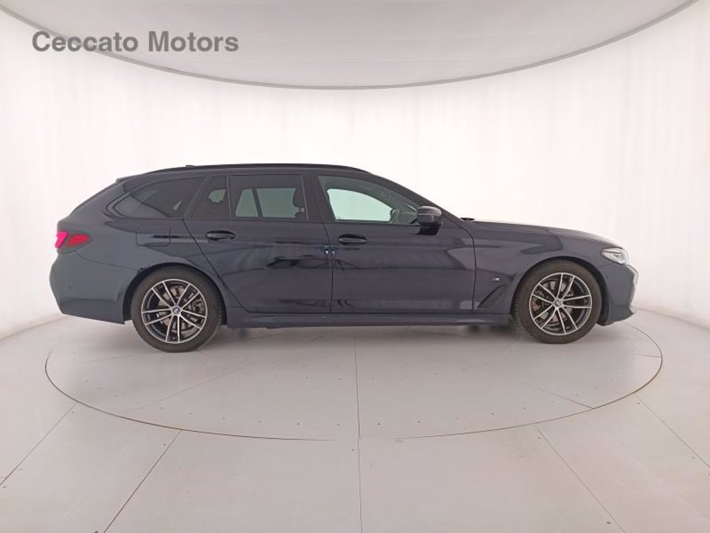 BMW 520d touring mhev 48v msport auto