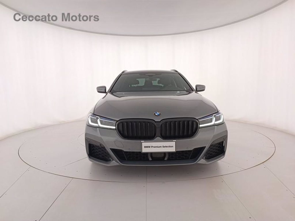 BMW 520d touring mhev 48v xdrive msport auto