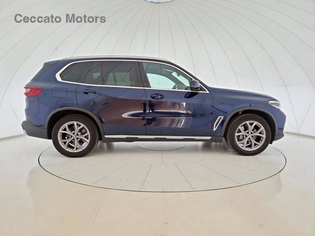 BMW X5 xdrive30d mhev 48v xline auto