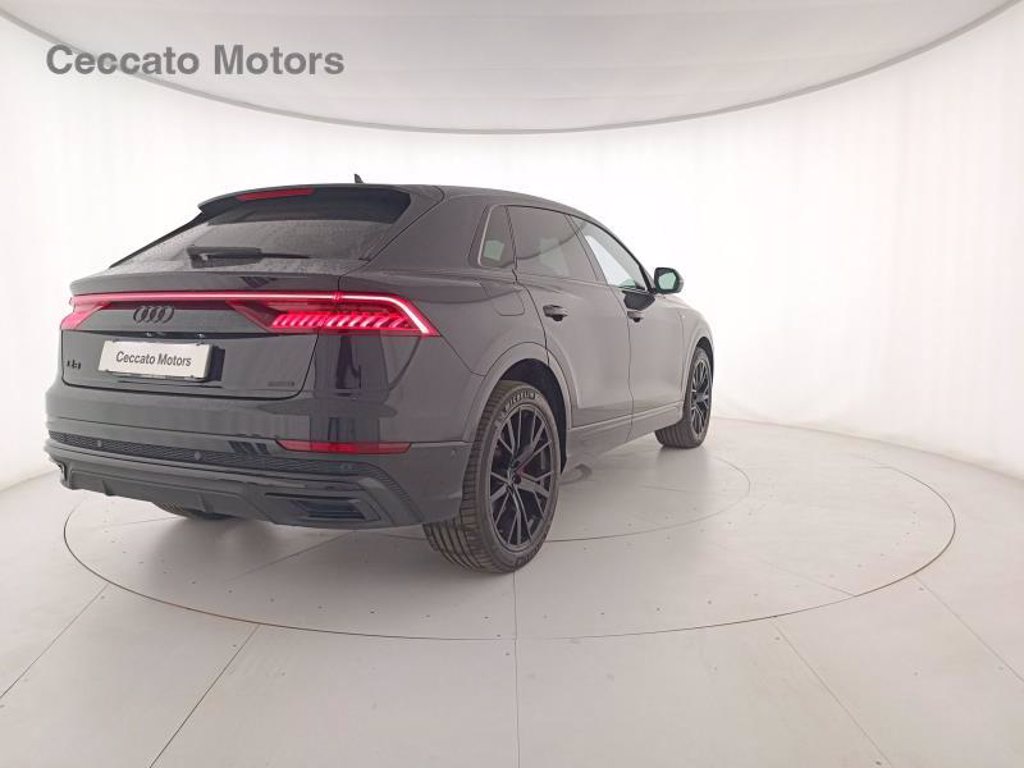 AUDI Q8 50 3.0 tdi mhev quattro tiptronic