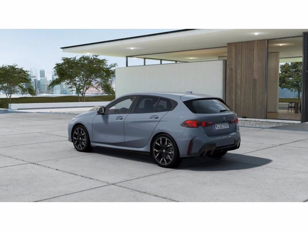 BMW 120 48v msport auto