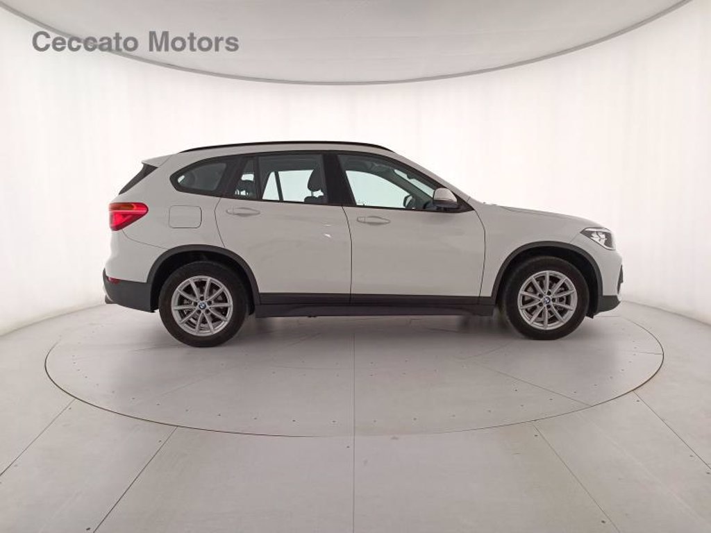 BMW X1 xdrive18d advantage