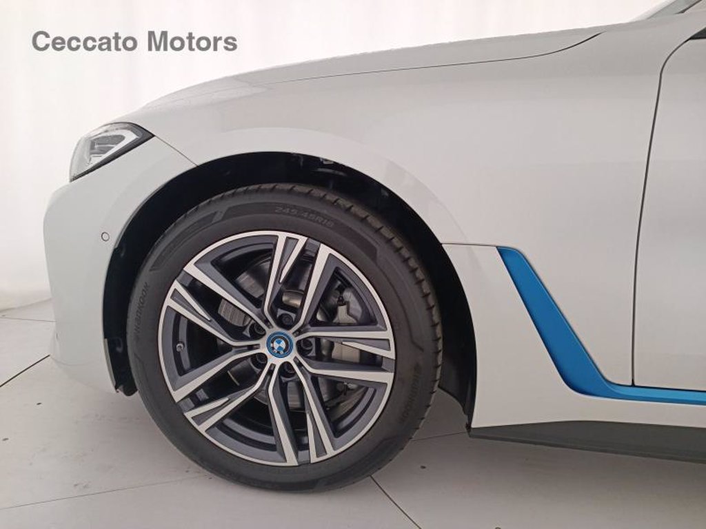 BMW I4 edrive40 sport