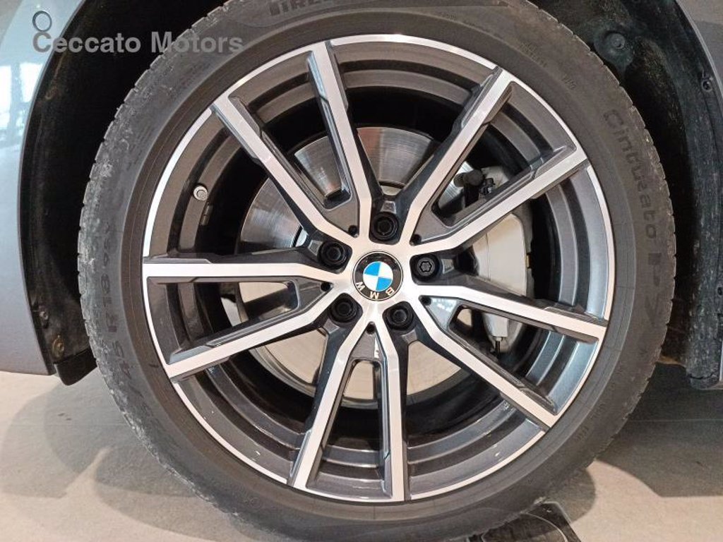 BMW 330e touring xdrive business advantage auto