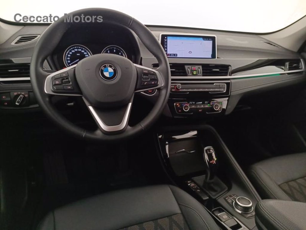 BMW X1 sdrive18d xline plus auto