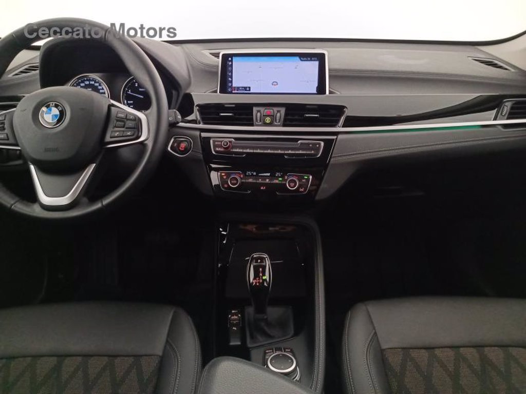 BMW X1 sdrive18d xline plus auto