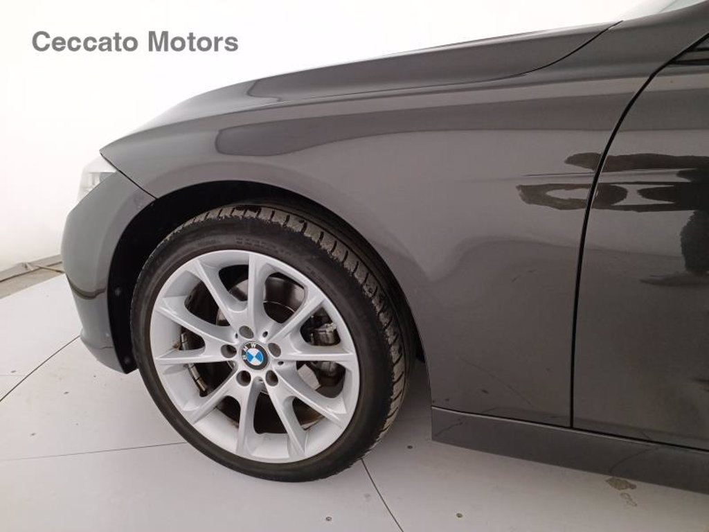 BMW 320d touring xdrive business advantage auto