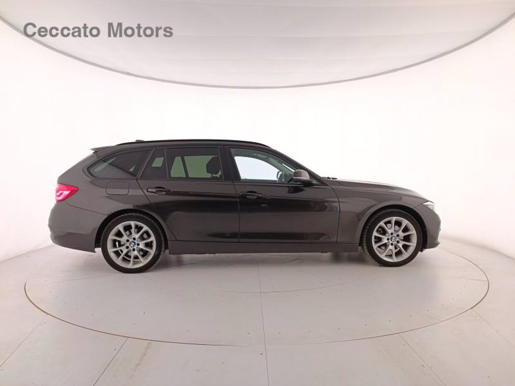 BMW 320d touring xdrive business advantage auto