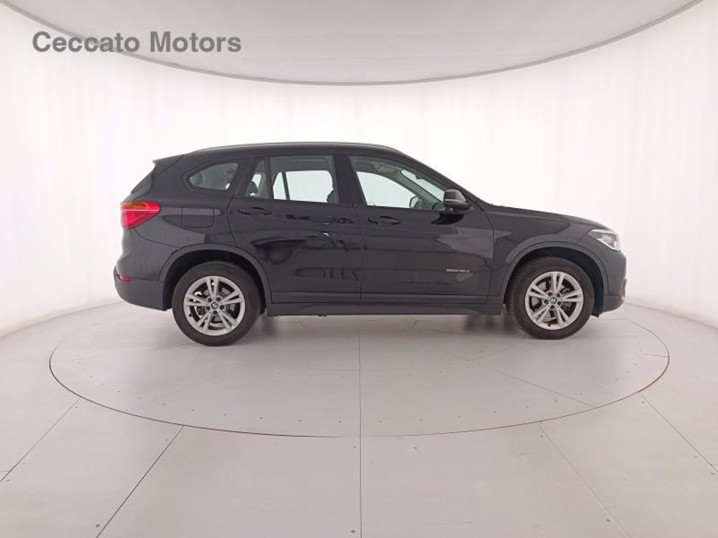 BMW X1 sdrive18d business auto