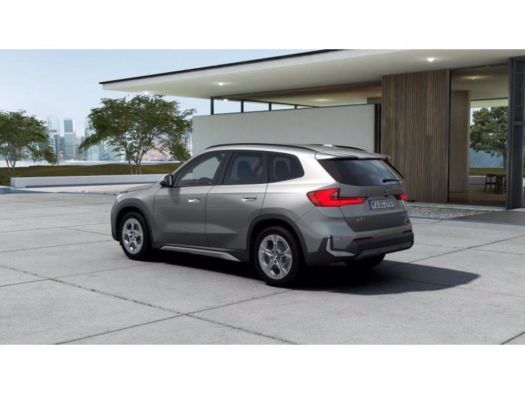 BMW X1 xdrive23d mhev 48v x-line auto