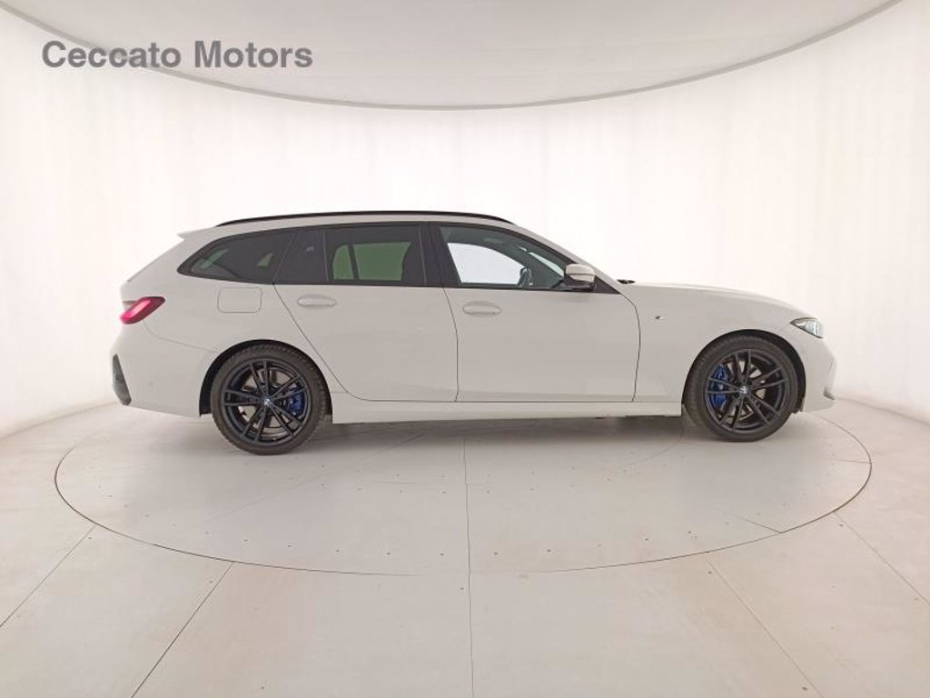 BMW 330d touring mhev 48v xdrive msport auto