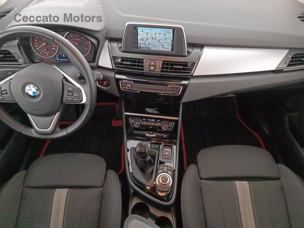 BMW 216d active tourer advantage