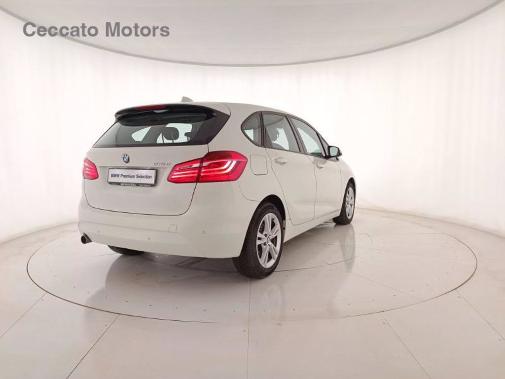 BMW 216d active tourer advantage