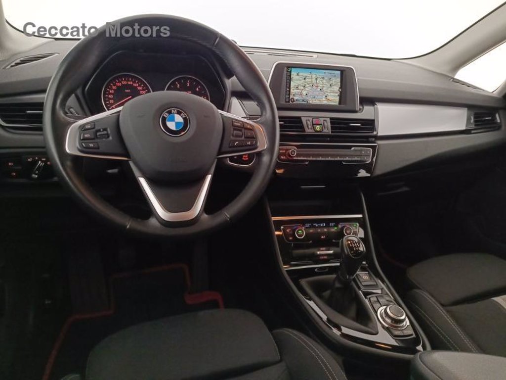 BMW 216d active tourer advantage