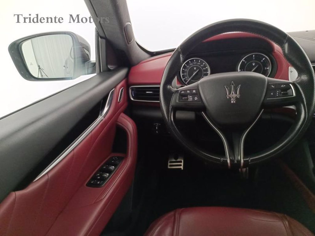 MASERATI Levante 3.0 v6 gransport 250cv auto my20