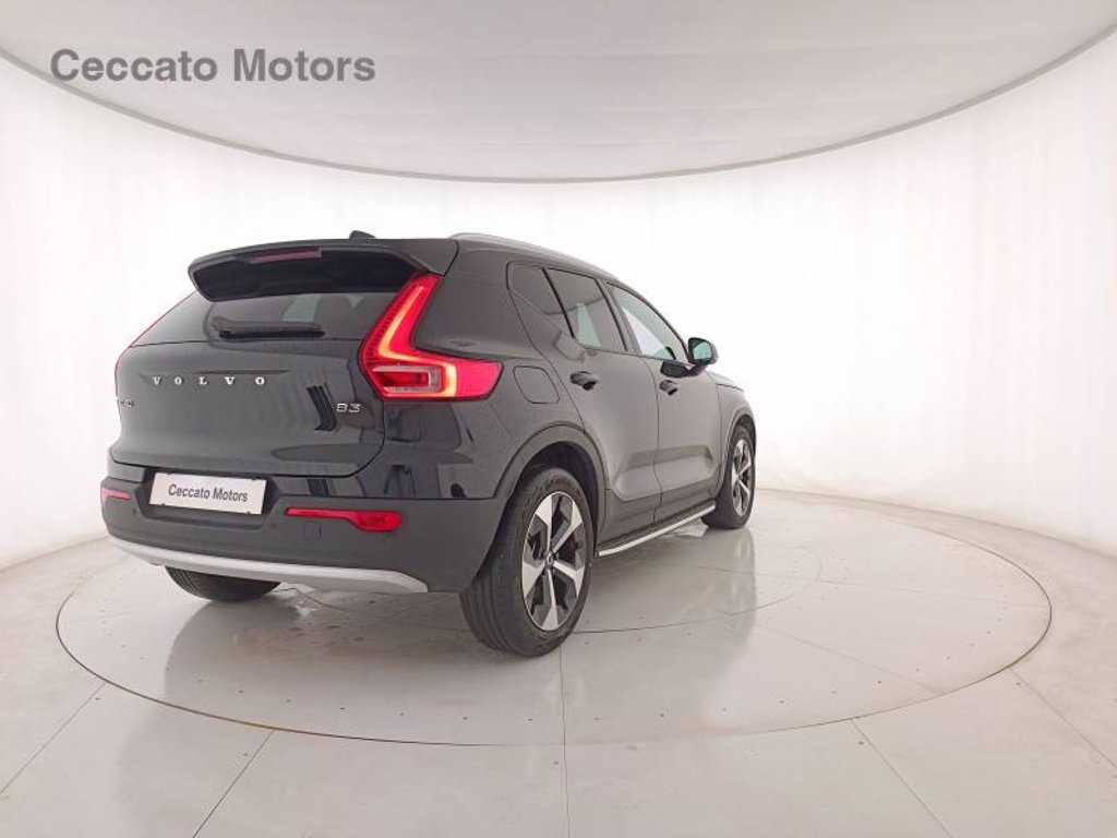 VOLVO Xc40 2.0 b3 ultimate dark auto