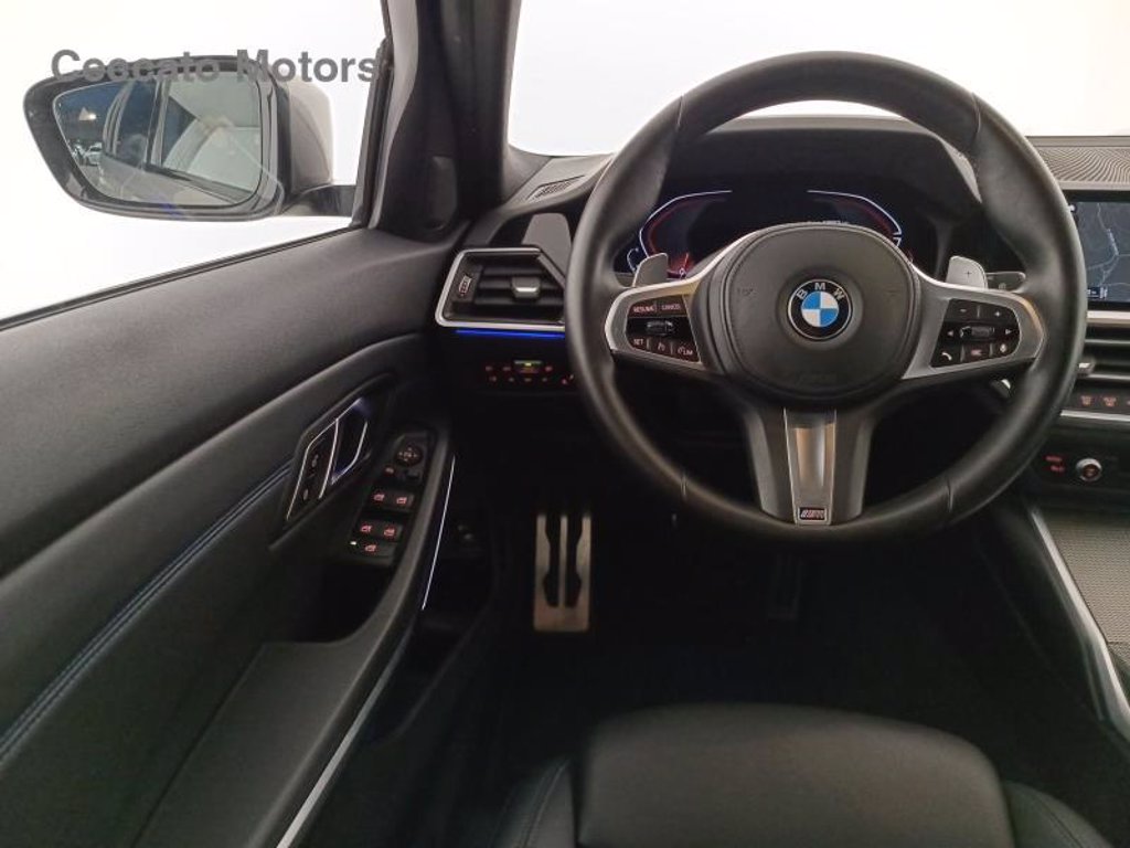 BMW 320d touring mhev 48v xdrive msport auto