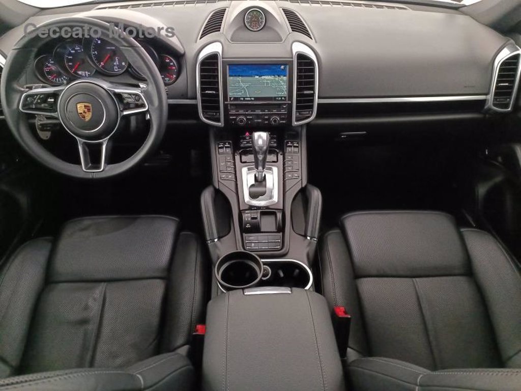 PORSCHE Cayenne 3.0 platinum edition tiptronic