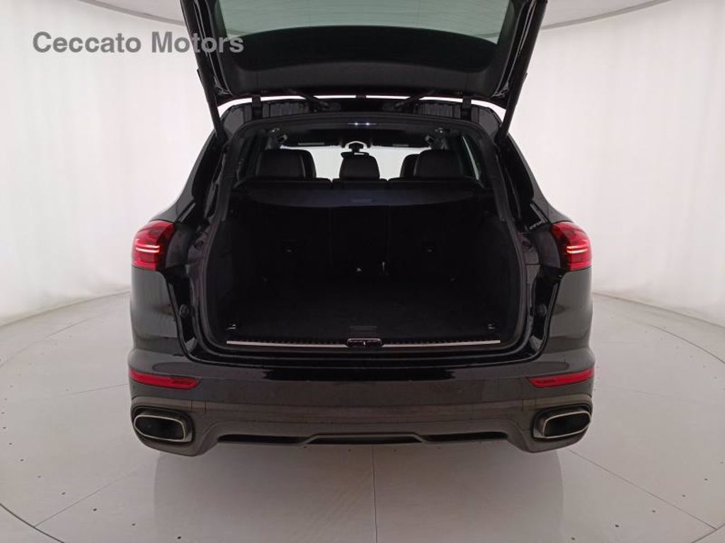 PORSCHE Cayenne 3.0 platinum edition tiptronic