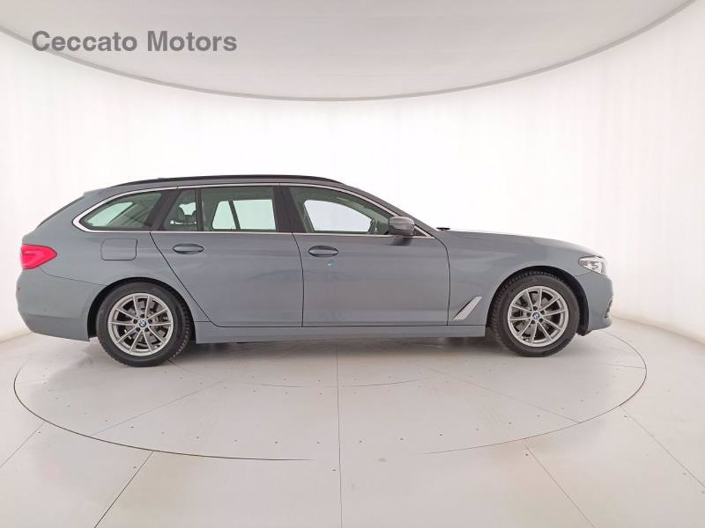 BMW 520d touring xdrive business auto