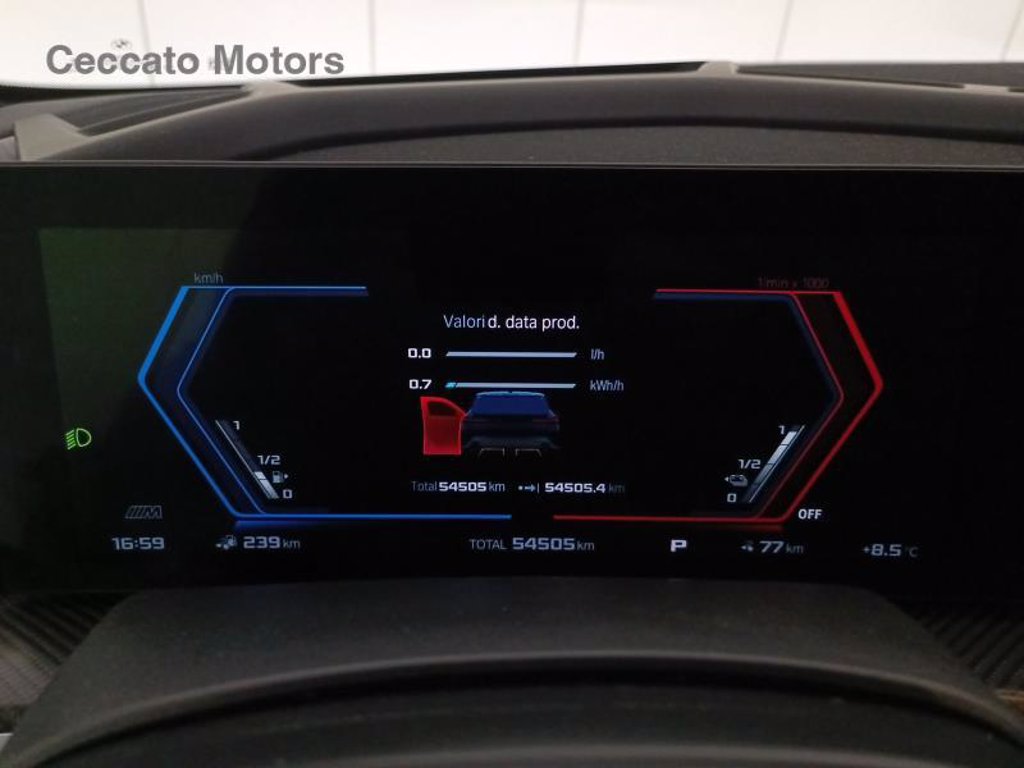 BMW Xm 4.4 phev auto