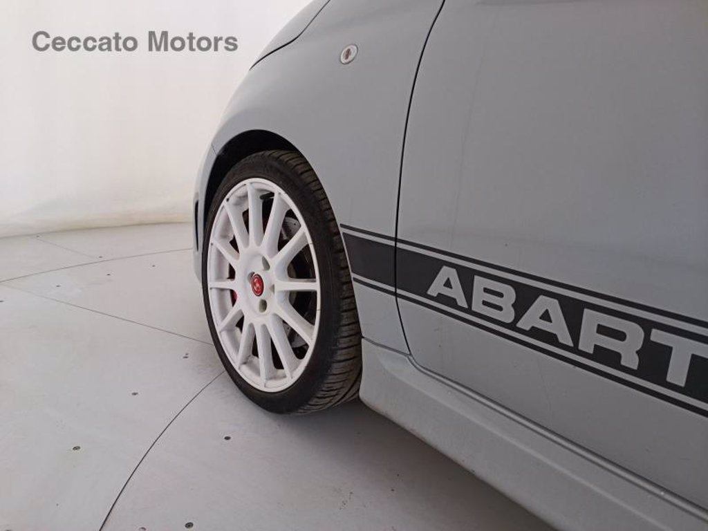 ABARTH 695 1.4 t-jet 70th 180cv