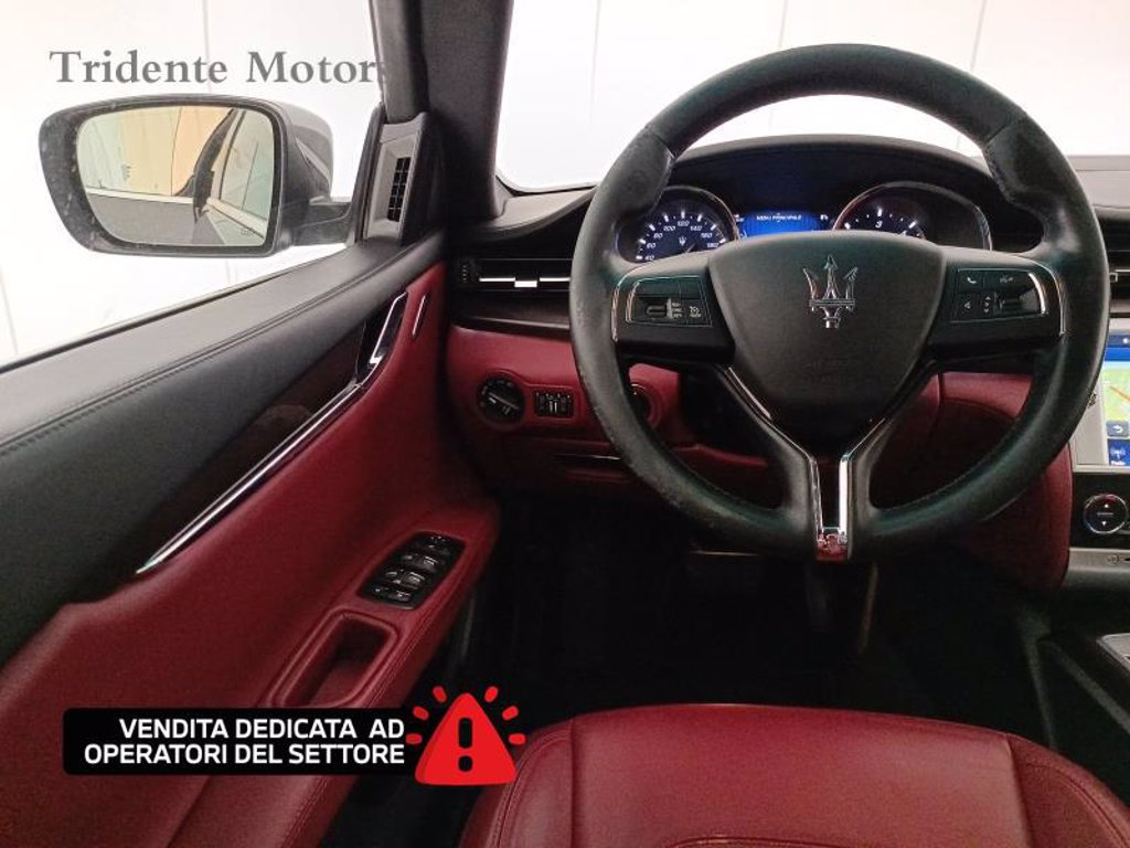 MASERATI Quattroporte 3.0 v6 ds 275cv auto