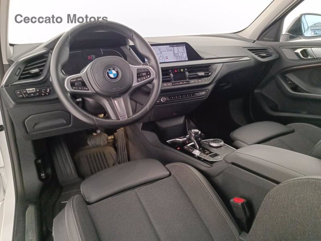 BMW 116d sport auto