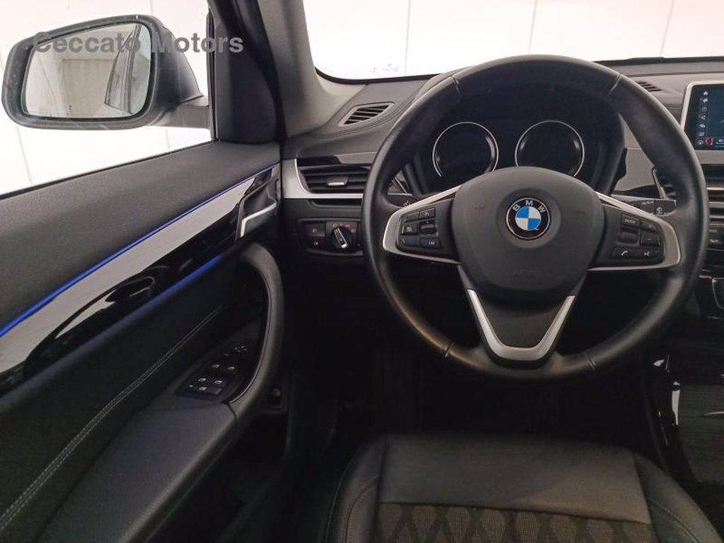 BMW X1 sdrive18d xline plus auto