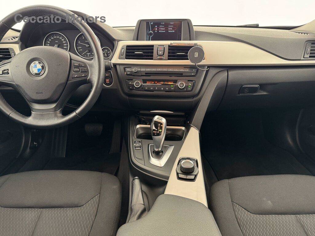 BMW 316d touring business auto