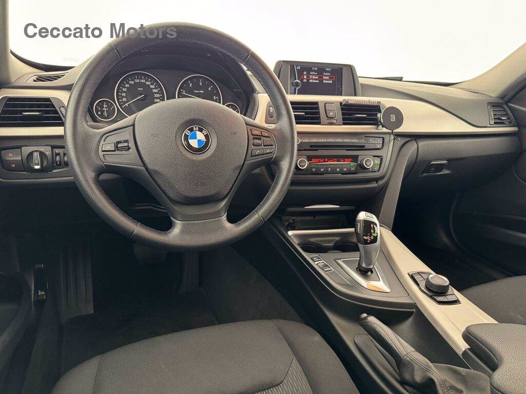 BMW 316d touring business auto