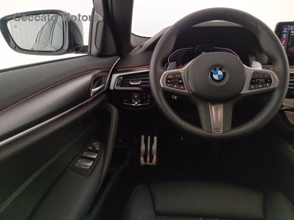 BMW 520d mhev 48v msport auto