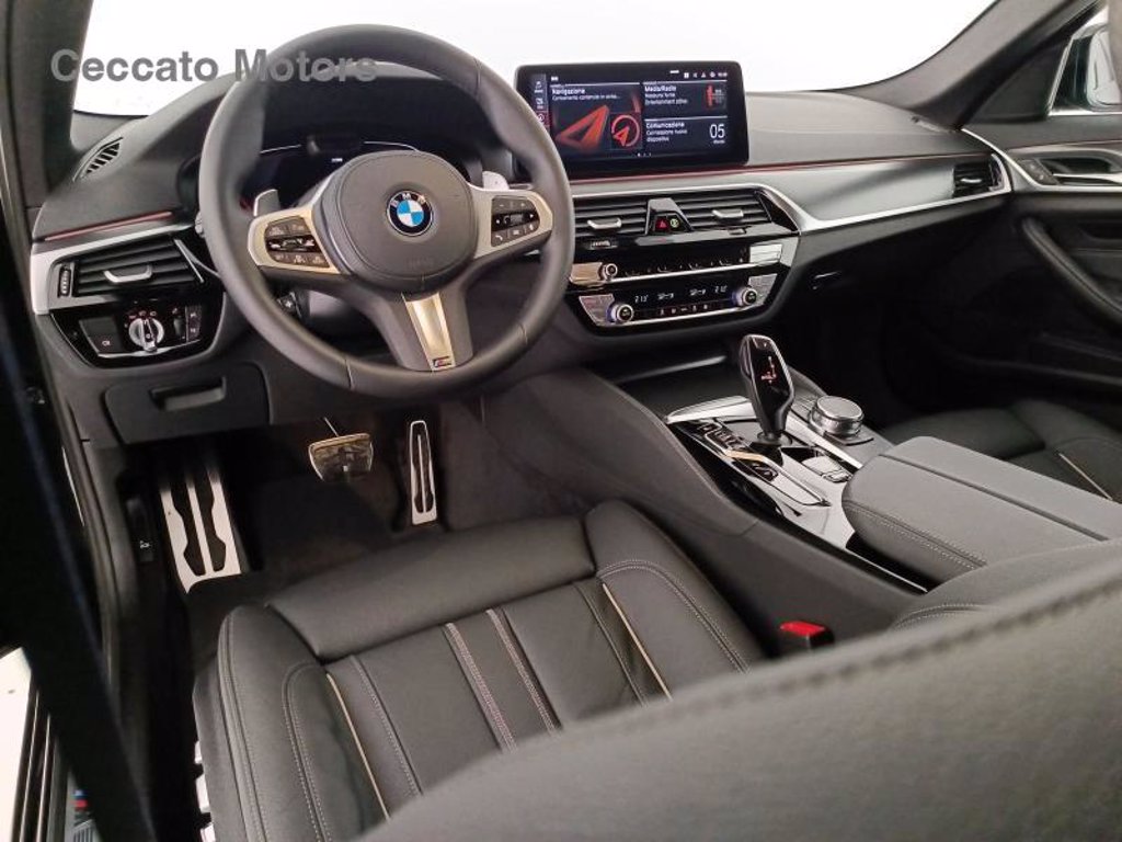 BMW 520d mhev 48v msport auto